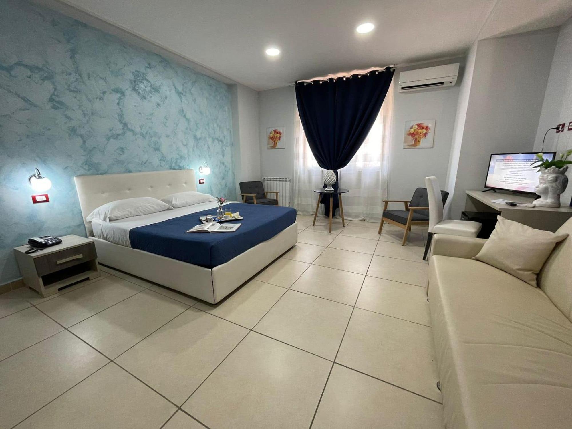Mg Palace Hotel Costa Del Sole Agnone Bagni Buitenkant foto